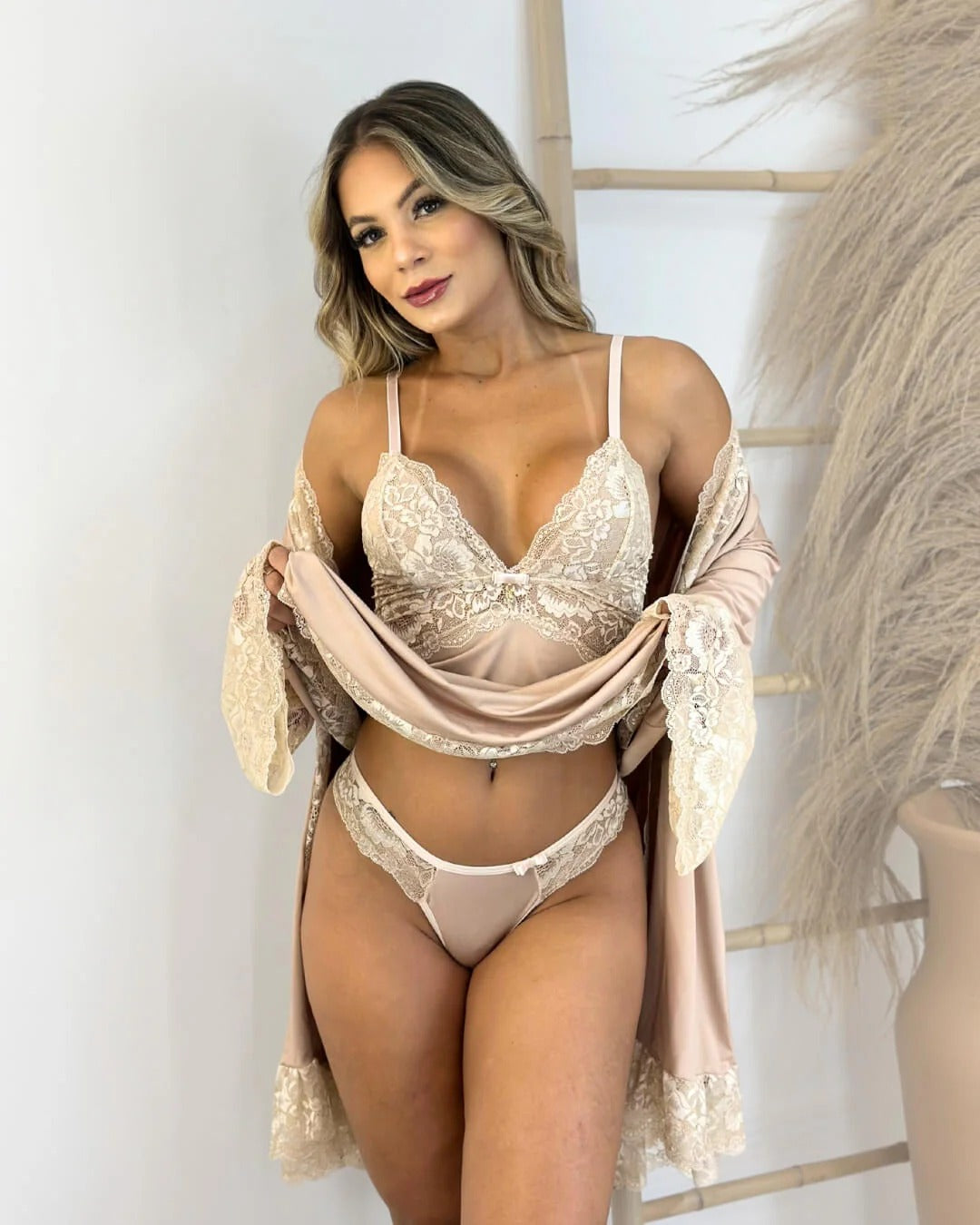 Conjunto Atena Camisola, Robe e Calcinha